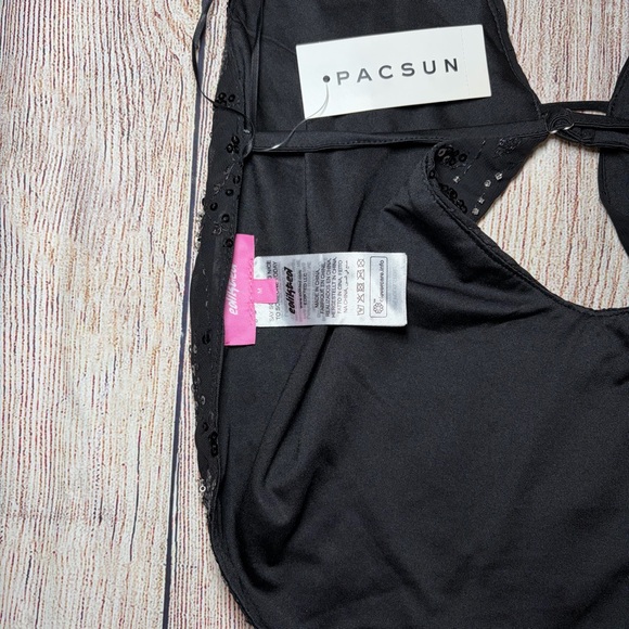 Edikted Beaded Chiffon Backless Top - Picture 9 of 9